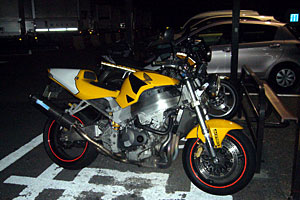 246ŒǂCBR954lCLbhBg蔲̔whɋƂ낪ĈӋCAR܂ŃiCgB